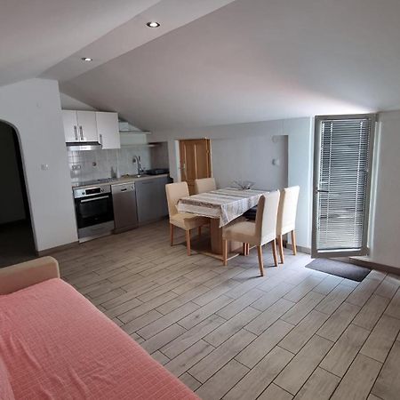 Apartmani Kurjakovic - Punat Eksteriør bilde